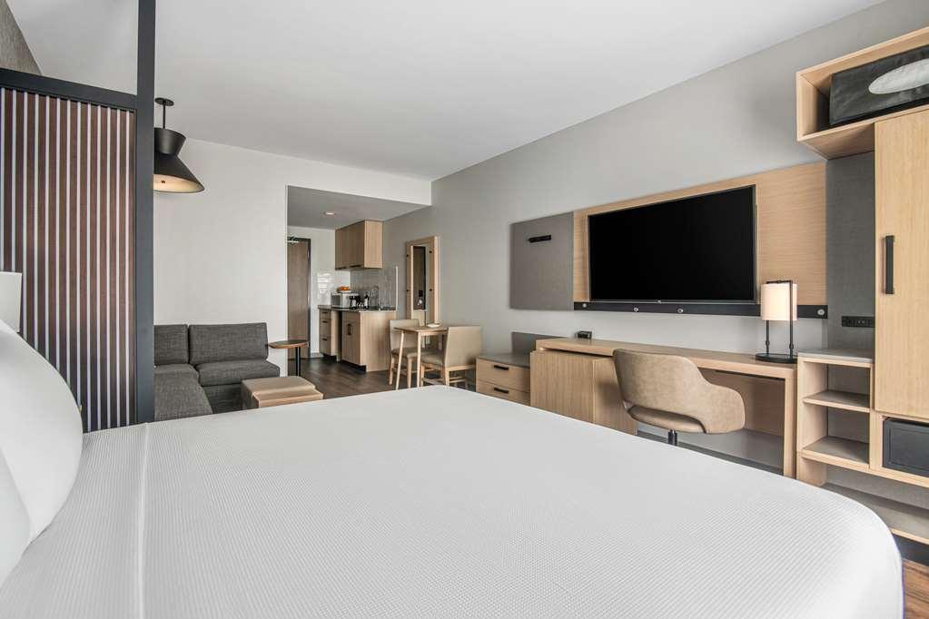 Hyatt Place Newark-Silicon Valley Room photo