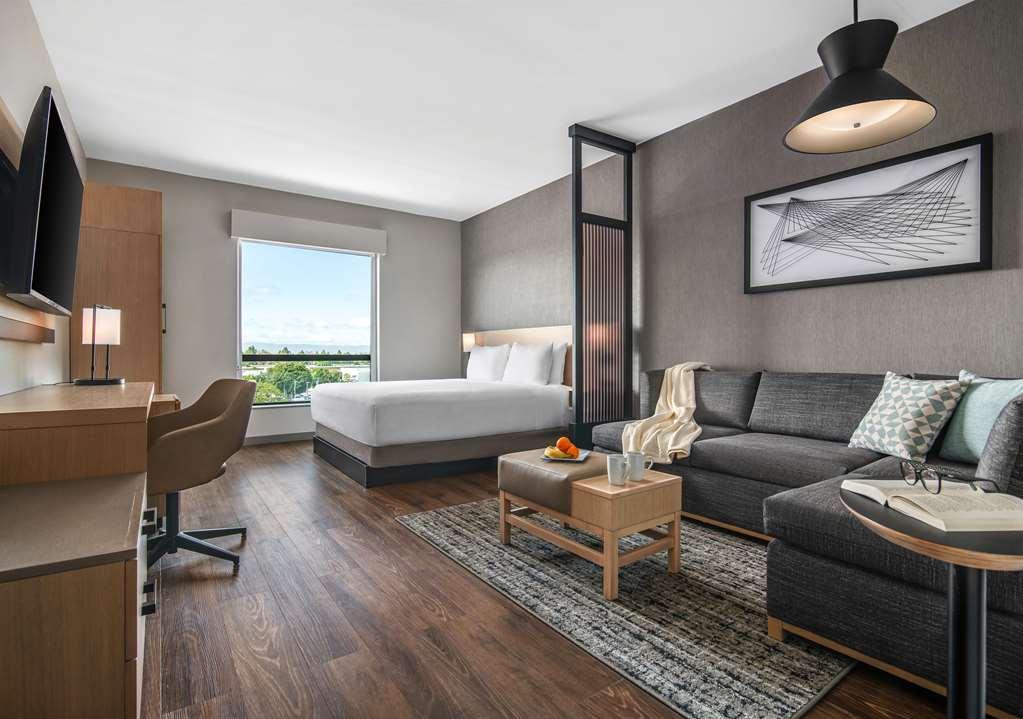 Hyatt Place Newark-Silicon Valley Room photo